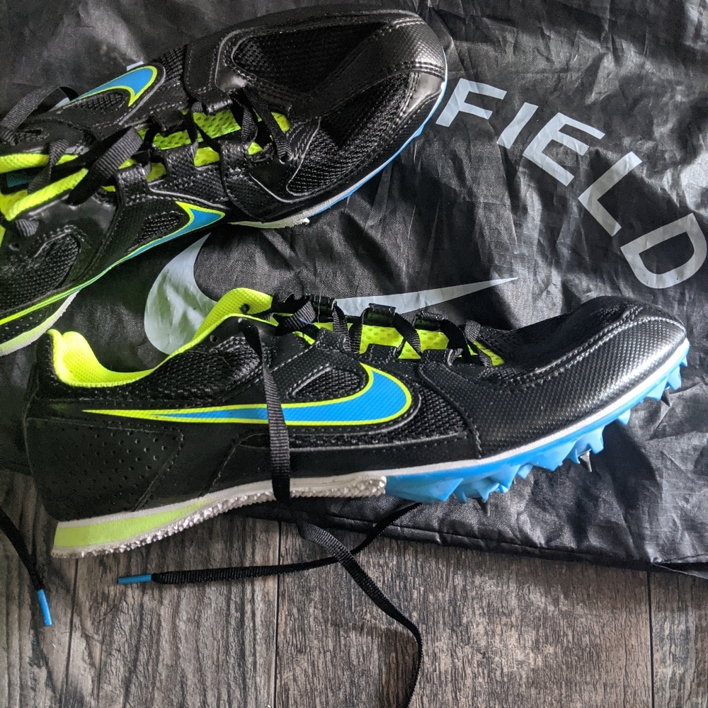 NWOT Nike Zoom Rival Md Racing Cleats